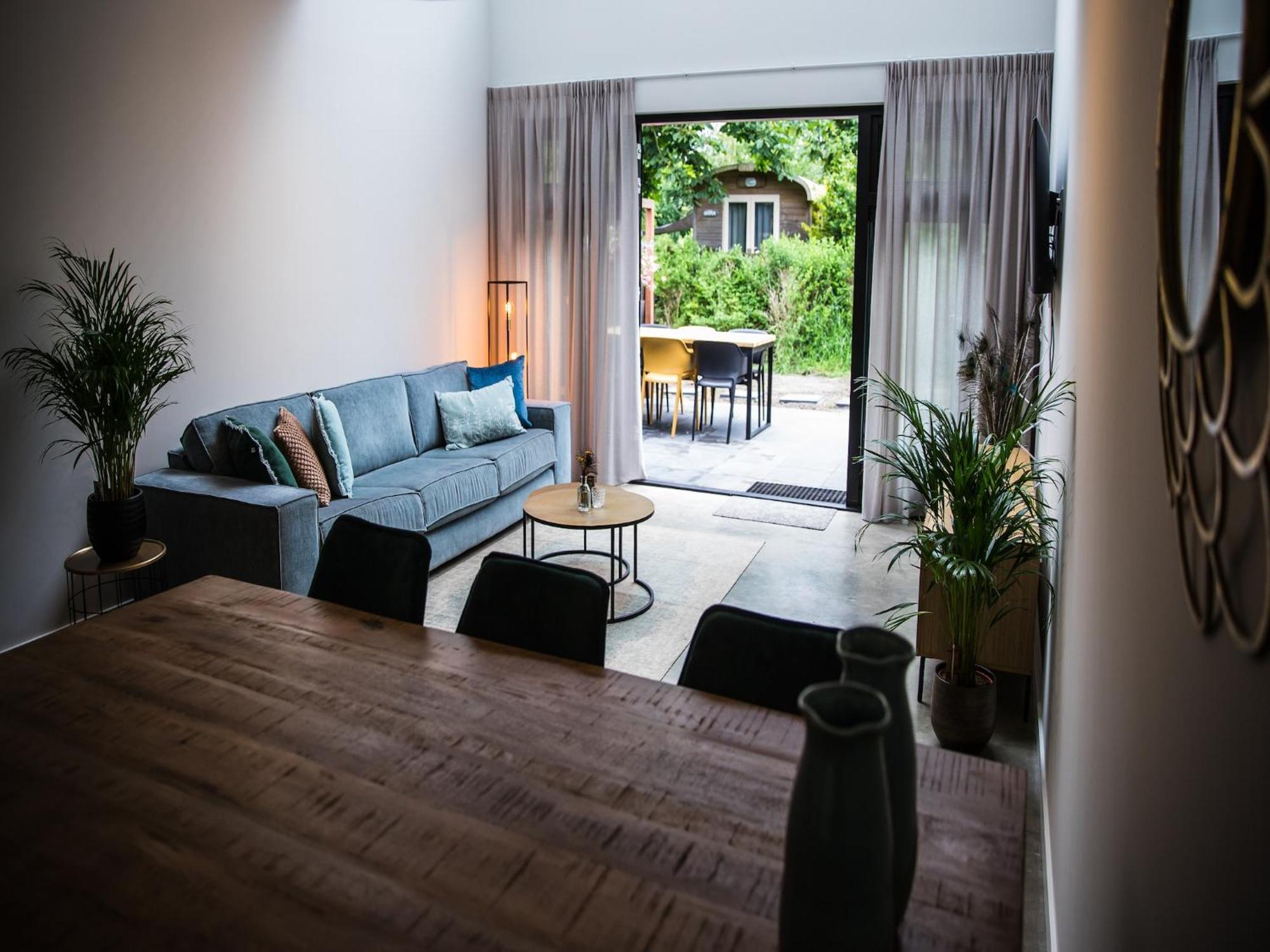 Cozy Holiday Home In Vrouwenpolder Close To The Beach Exterior photo