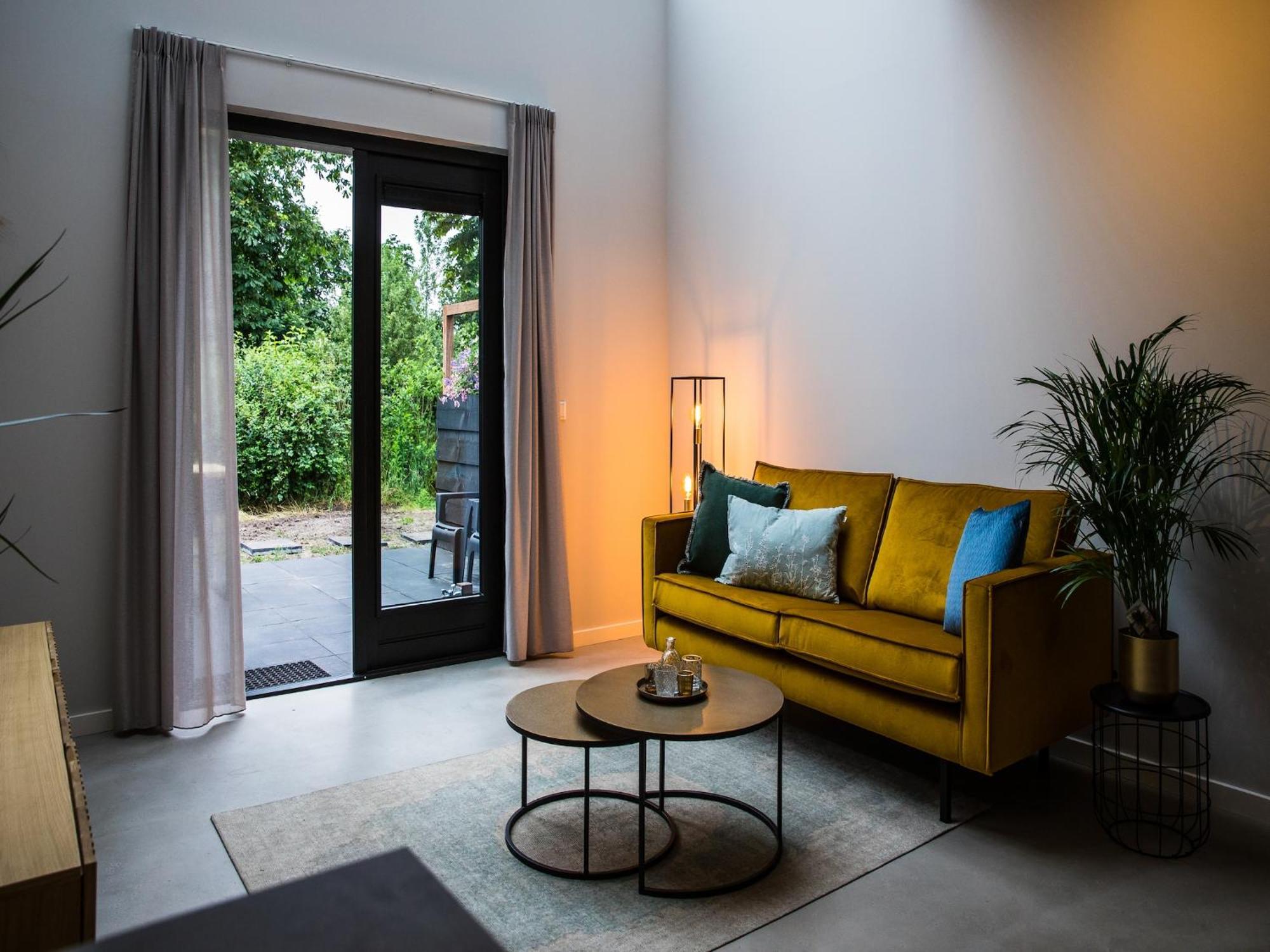 Cozy Holiday Home In Vrouwenpolder Close To The Beach Exterior photo
